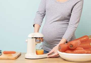 Top 5 Essential Nutrients for Expecting Mothers